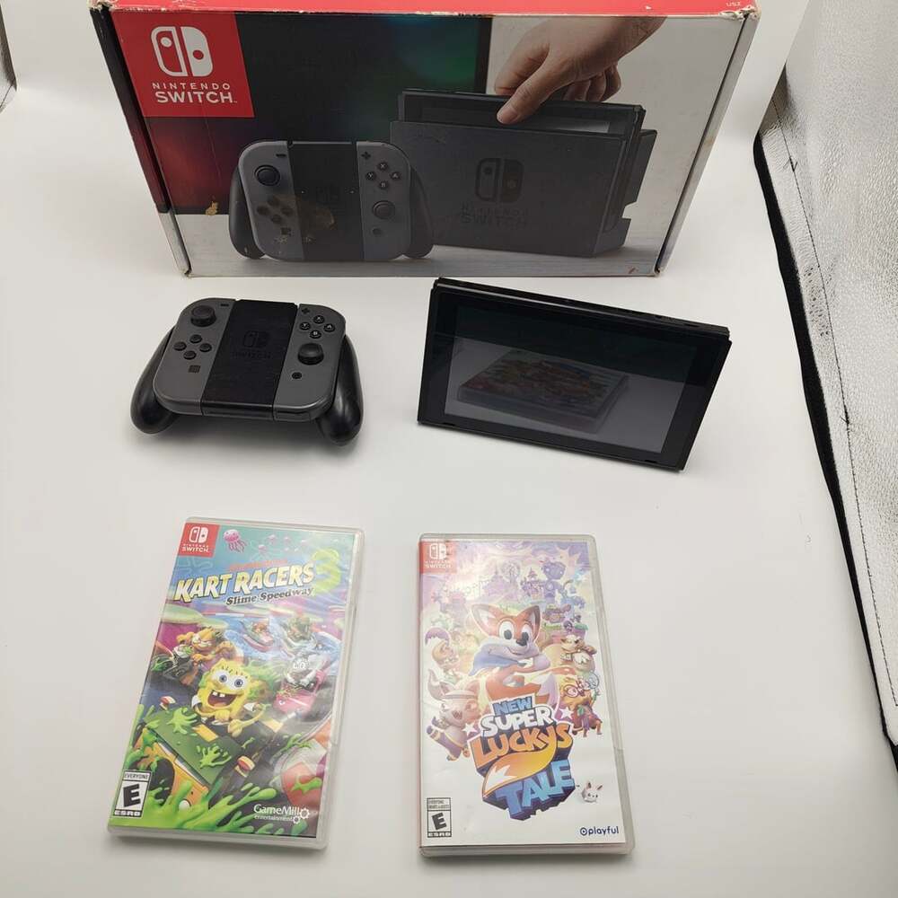 Nintendo Switch Gray Console V1 HAC-001 In Box With Accessories & 2 Games
